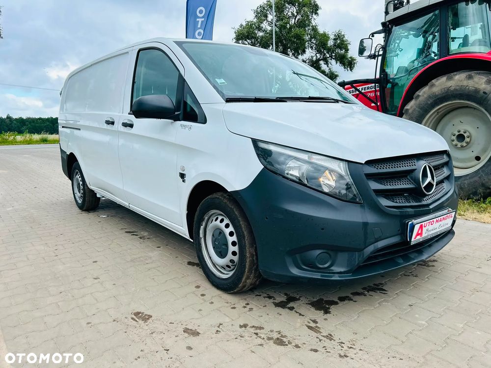 Mercedes-Benz Vito - 11