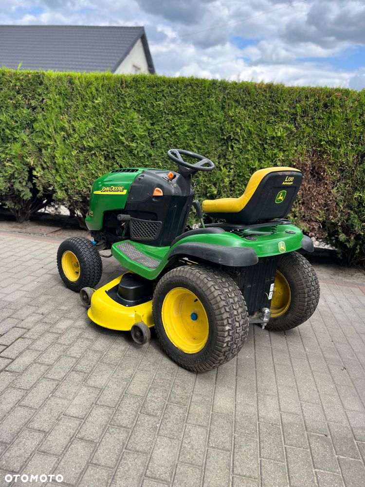 John Deere L130 Hydrostat 23km 48” deck - 3