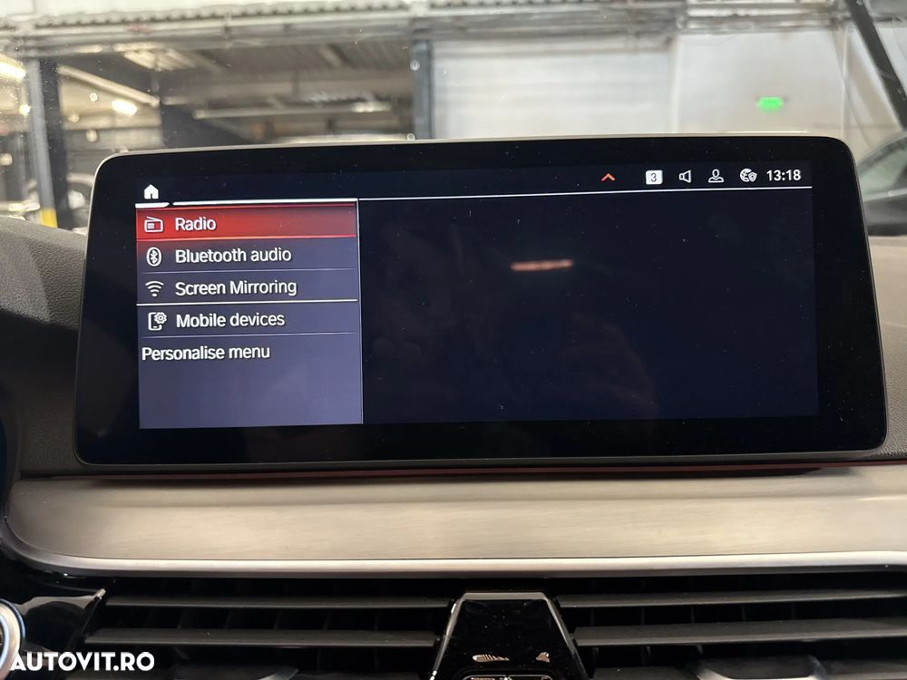 BMW Seria 5 530d xDrive AT MHEV - 22