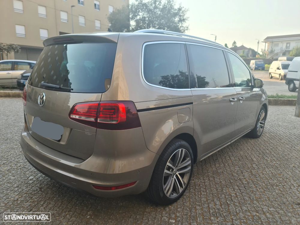 VW Sharan 2.0 TDI Blue Highline DSG - 2