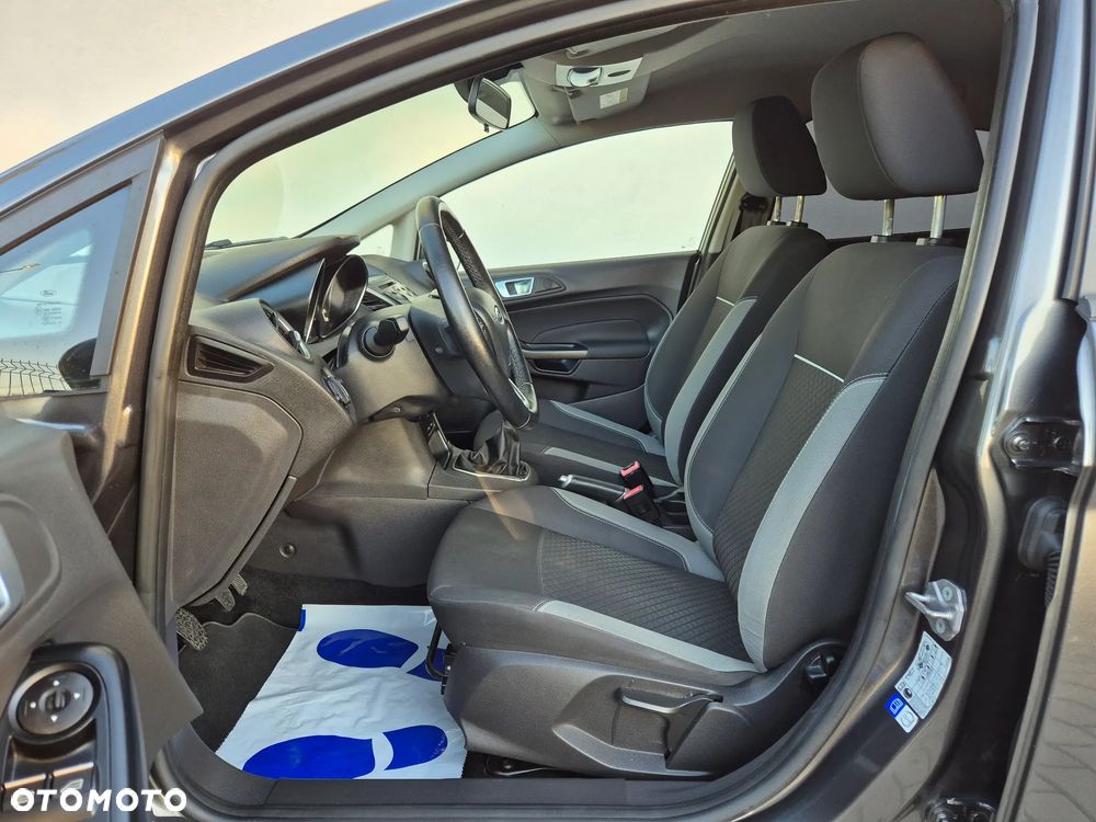 Ford Fiesta - 11