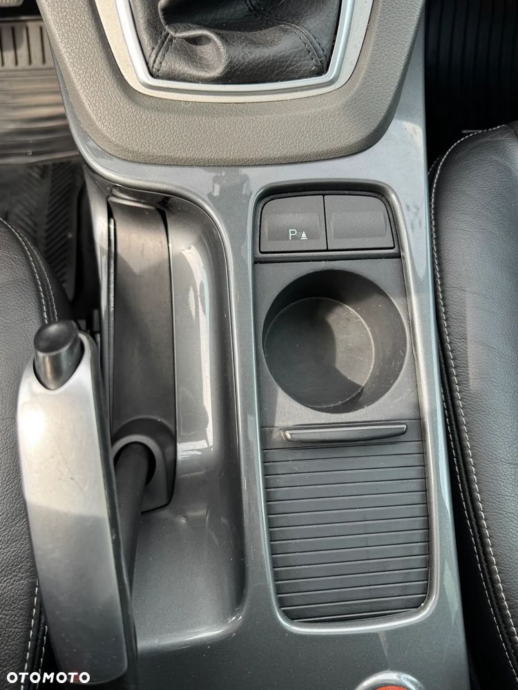 Ford Kuga 2.0 TDCi Titanium - 18