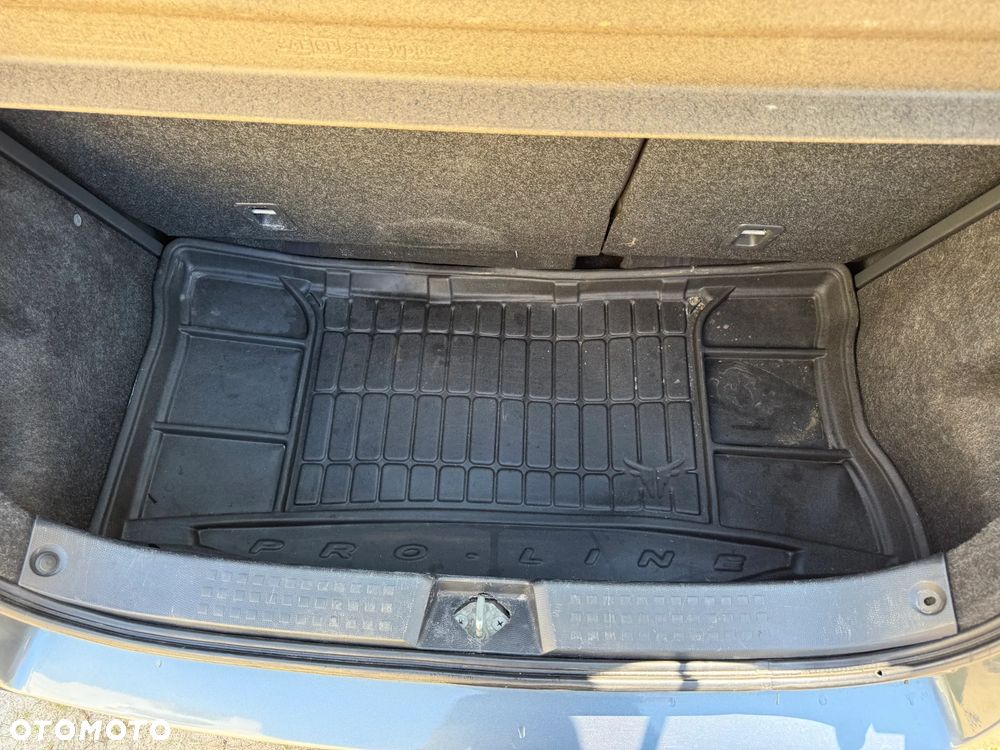 Suzuki Swift - 15