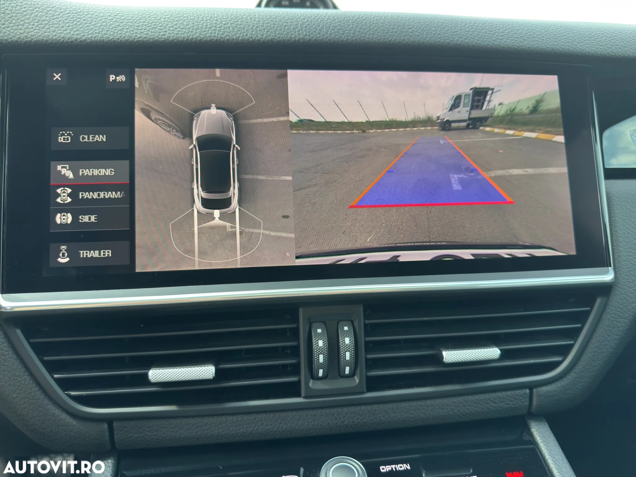 Porsche Cayenne Coupe - 23