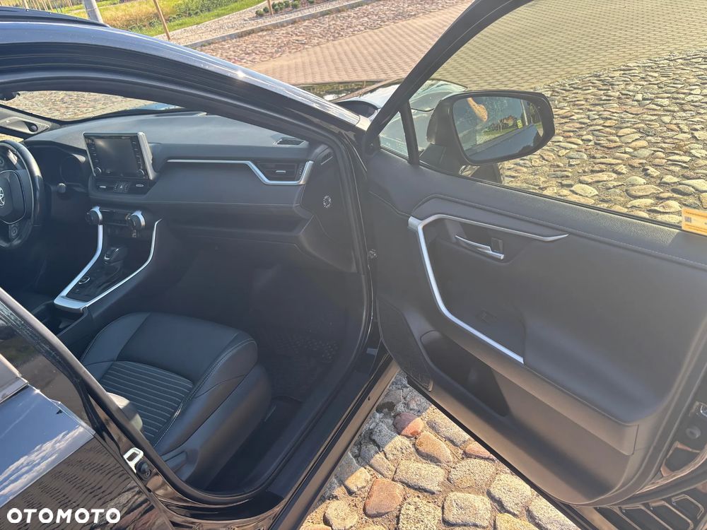 Toyota RAV4 2.5 Hybrid Black Edition by JBL 4x4 - 25