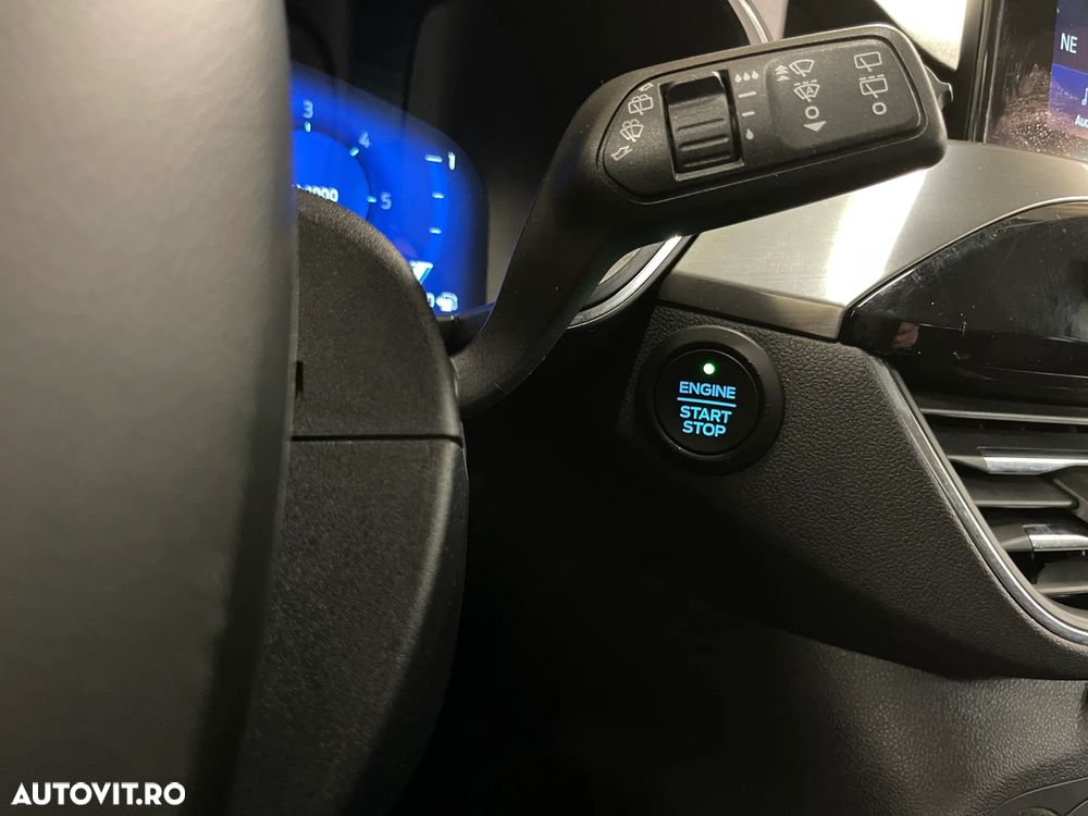 Ford Kuga 2.0 EcoBlue A8 AWD Titanium - 24