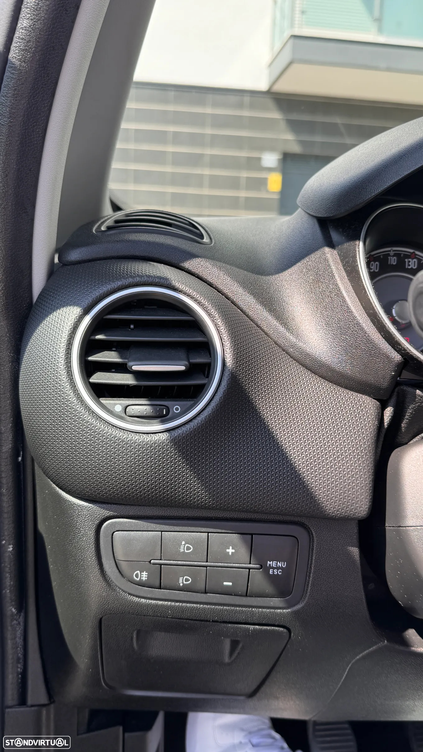 Fiat Punto 1.2 Young II S&S - 9