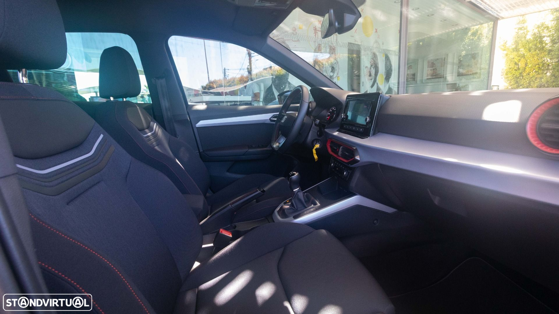 SEAT Arona 1.0 TSI FR - 10