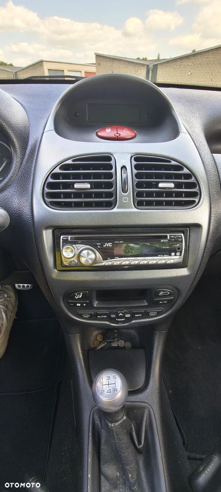Peugeot 206 CC 135 Sport - 13