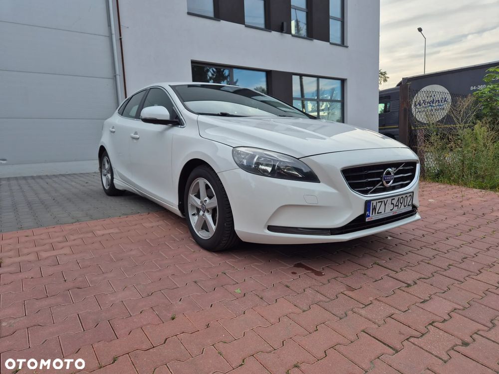 Volvo V40 D2 Momentum - 6