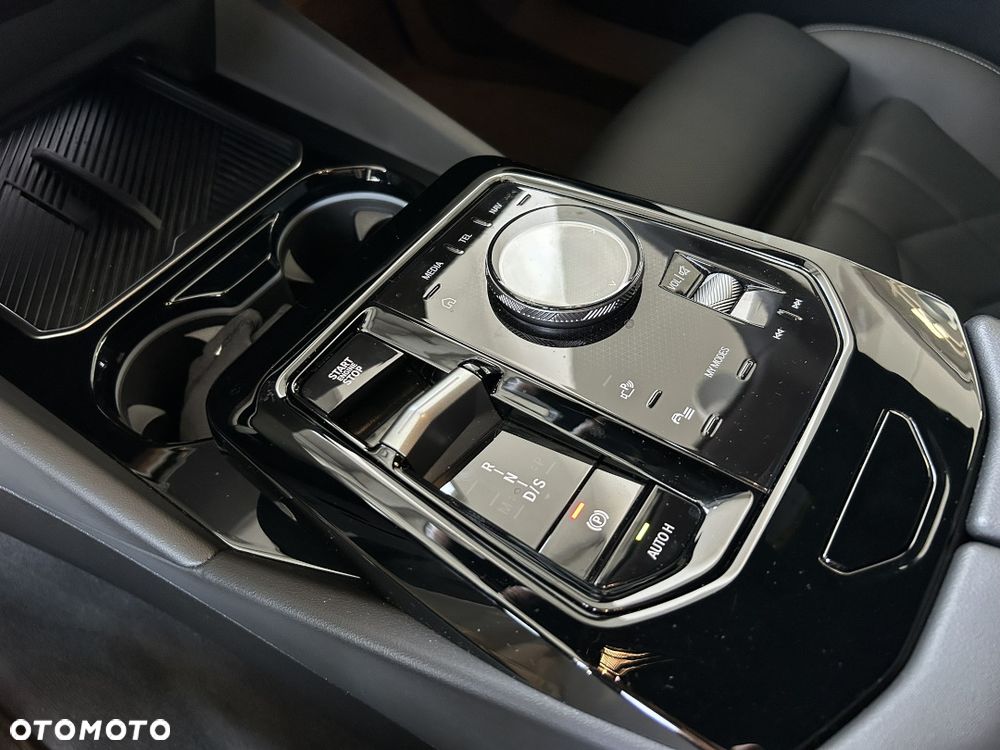 BMW Seria 5 520i mHEV M Sport sport - 17