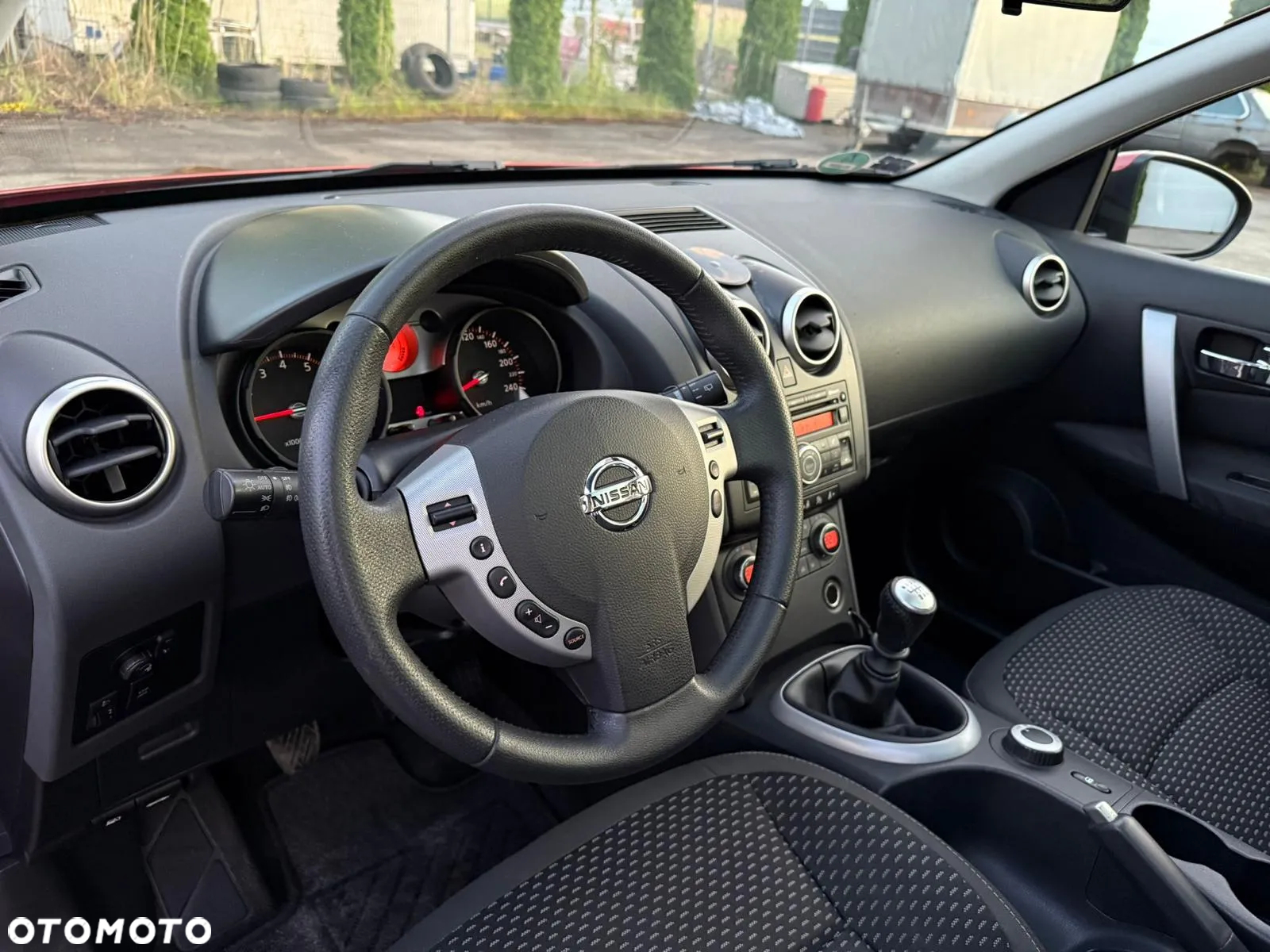 Nissan Qashqai 2.0 4x4 Acenta - 12