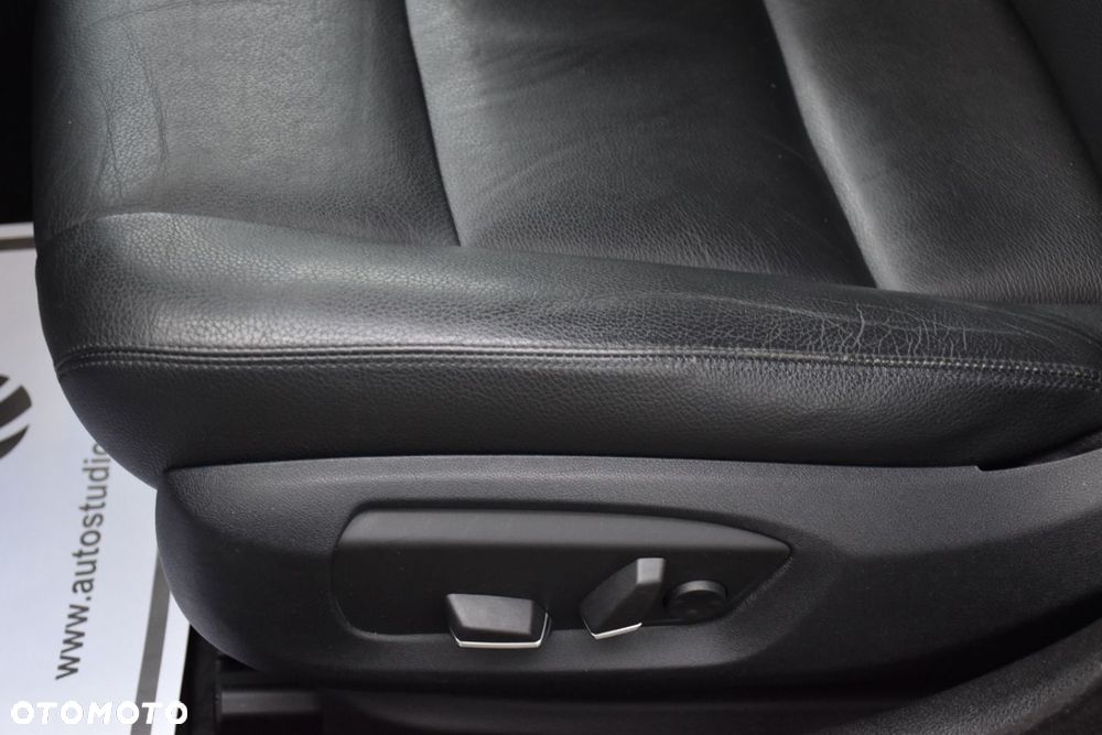 BMW Seria 5 520d xDrive - 19