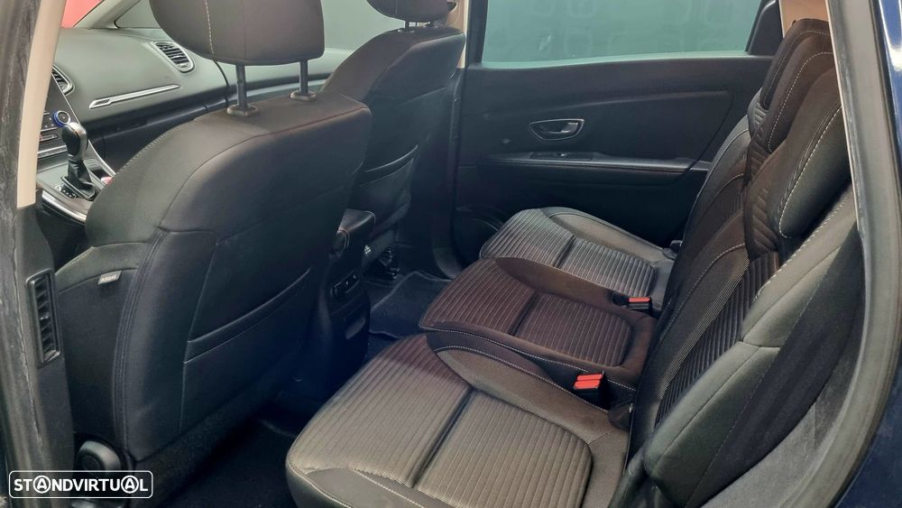 Renault Grand Scénic - 10