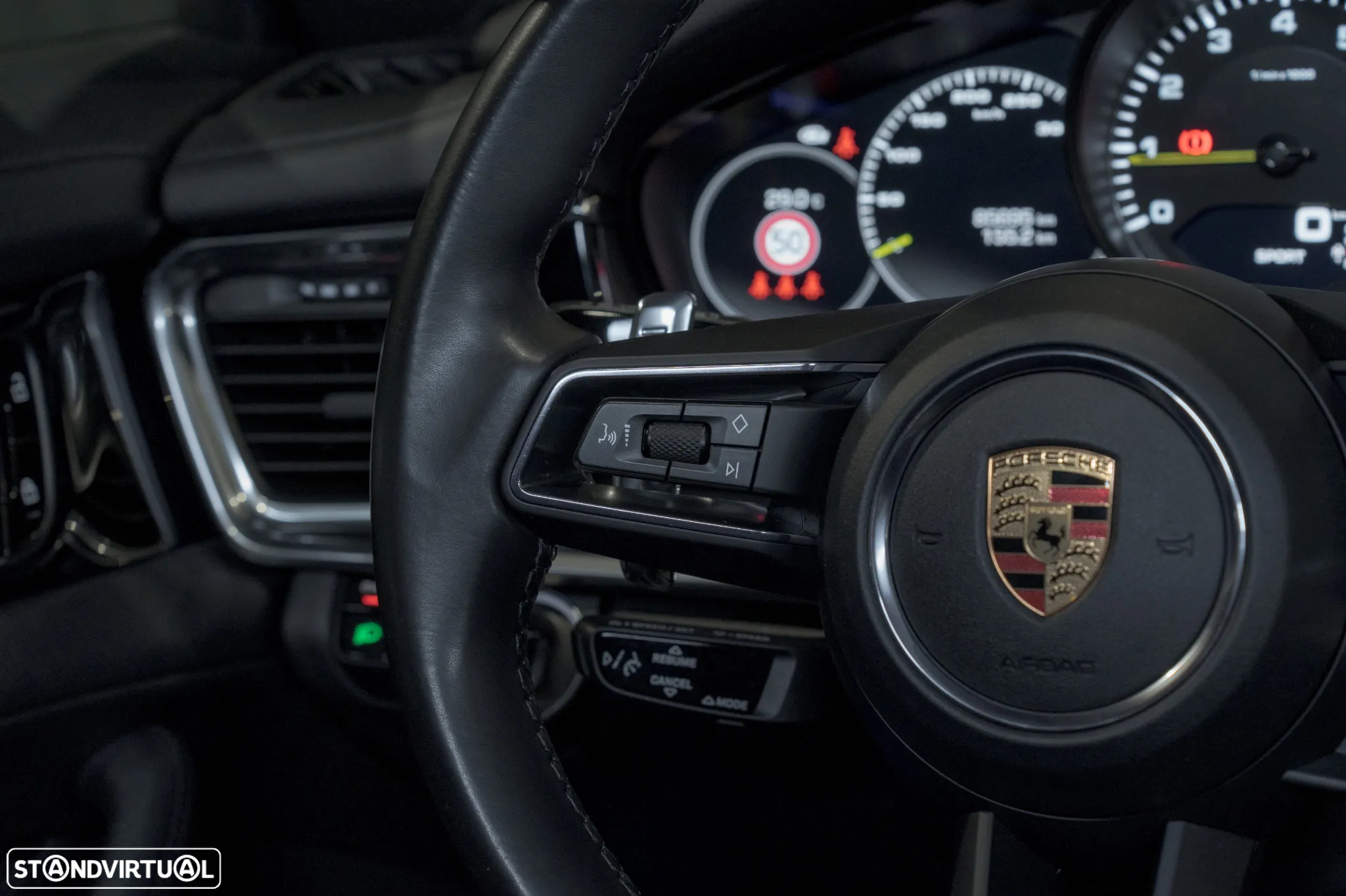 Porsche Panamera Sport Turismo 4 E-Hybrid Platinum Edition - 10
