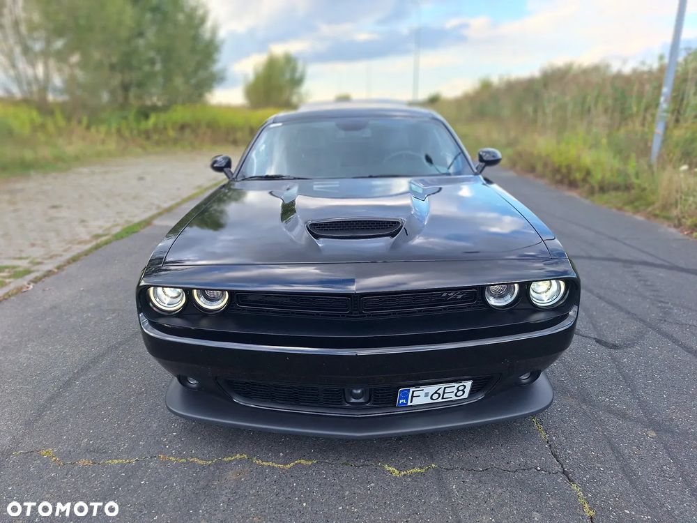 Dodge Challenger 5.7 R/T - 1