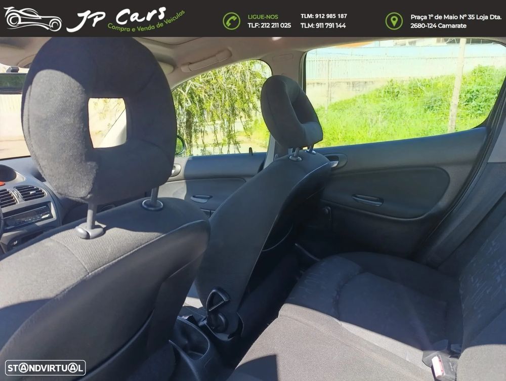 Peugeot 206 1.1 Black & Silver - 12