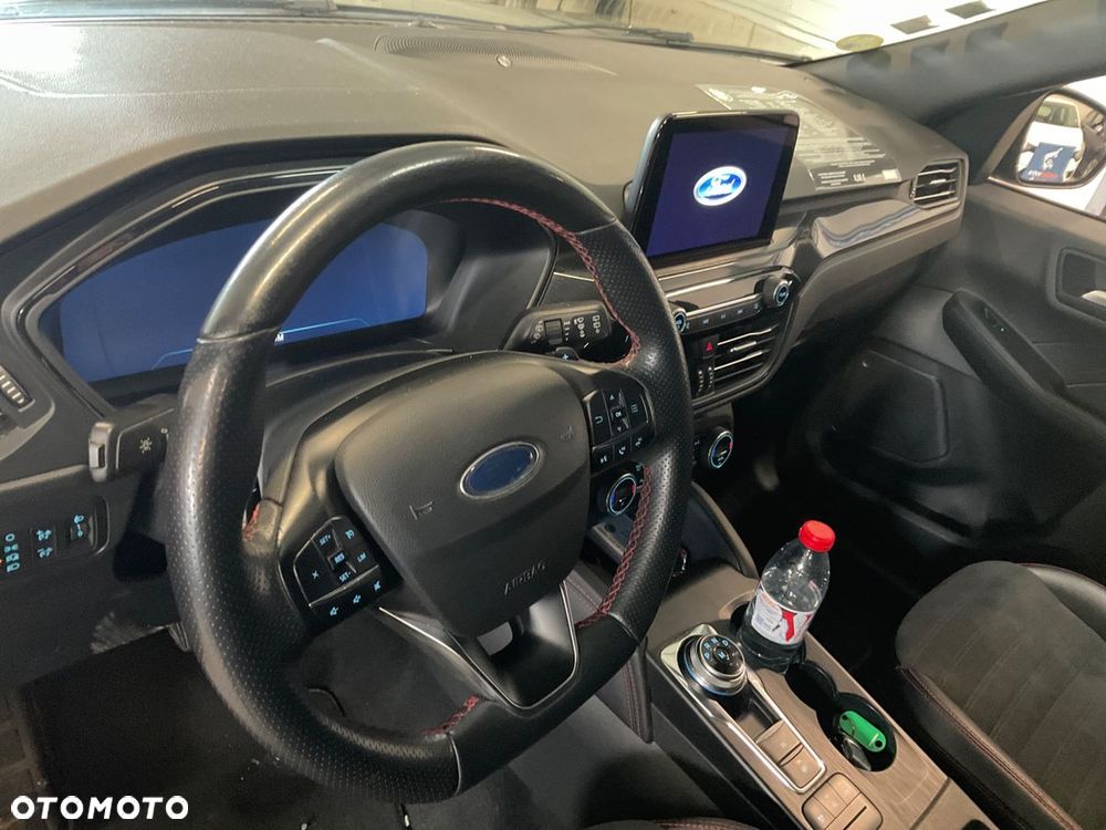 Ford Kuga 2.0 EcoBlue AWD ST-Line X - 12