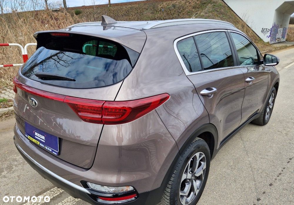 Kia Sportage 1.6 GDI 2WD DREAM-TEAM EDITION - 8