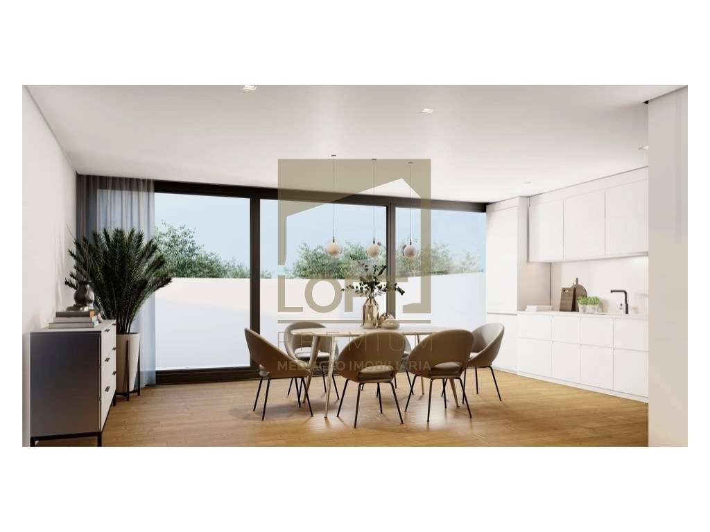 Moradia geminada V4 em Gaveto- Condominio Fechado c/ Piscina - Grande imagem: 5/15