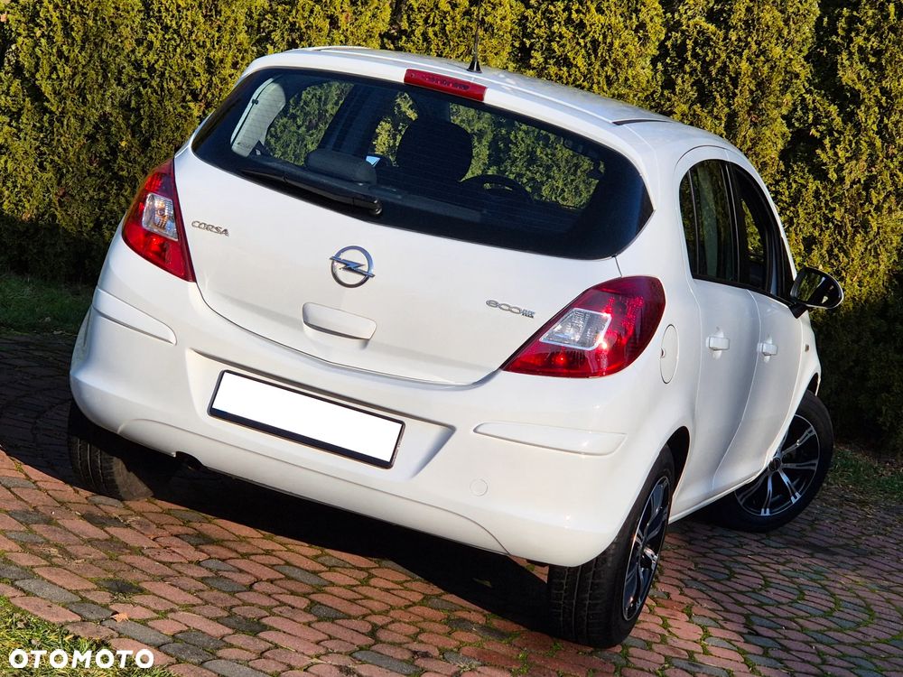 Opel Corsa 1.2 16V Edition / Active - 18