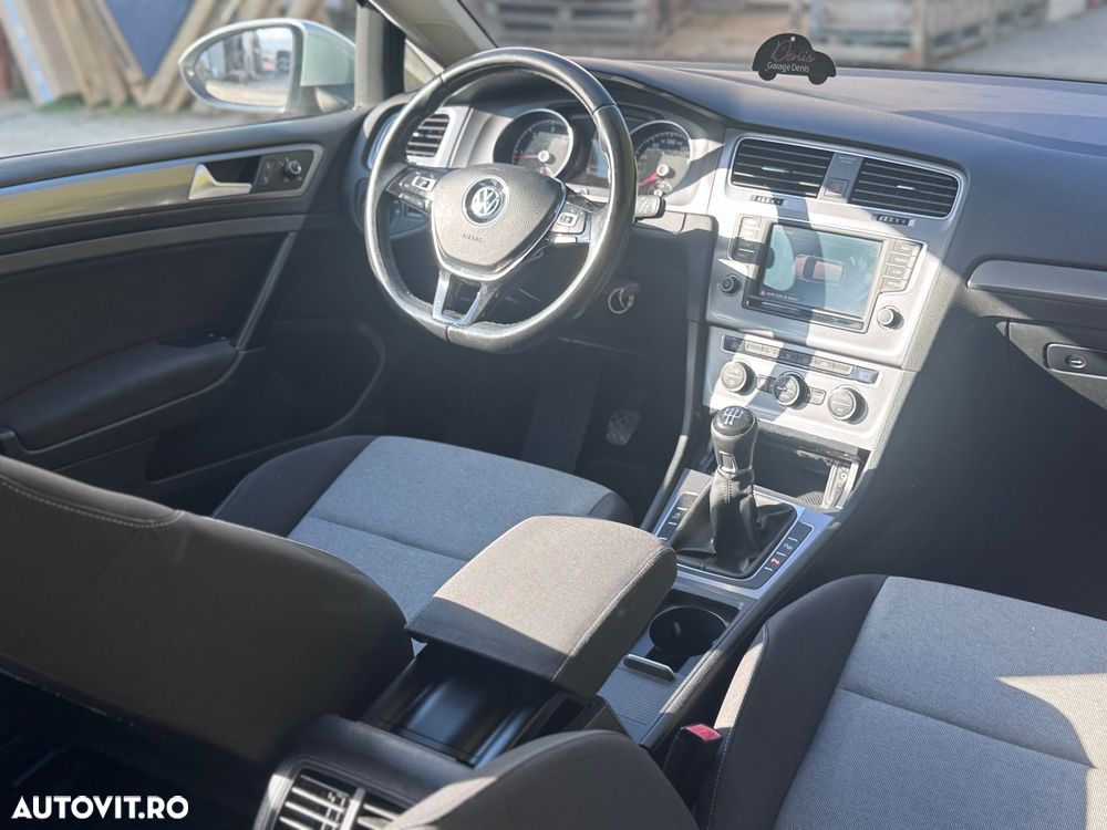 Volkswagen Golf 1.6 TDI BMT Comfortline - 7