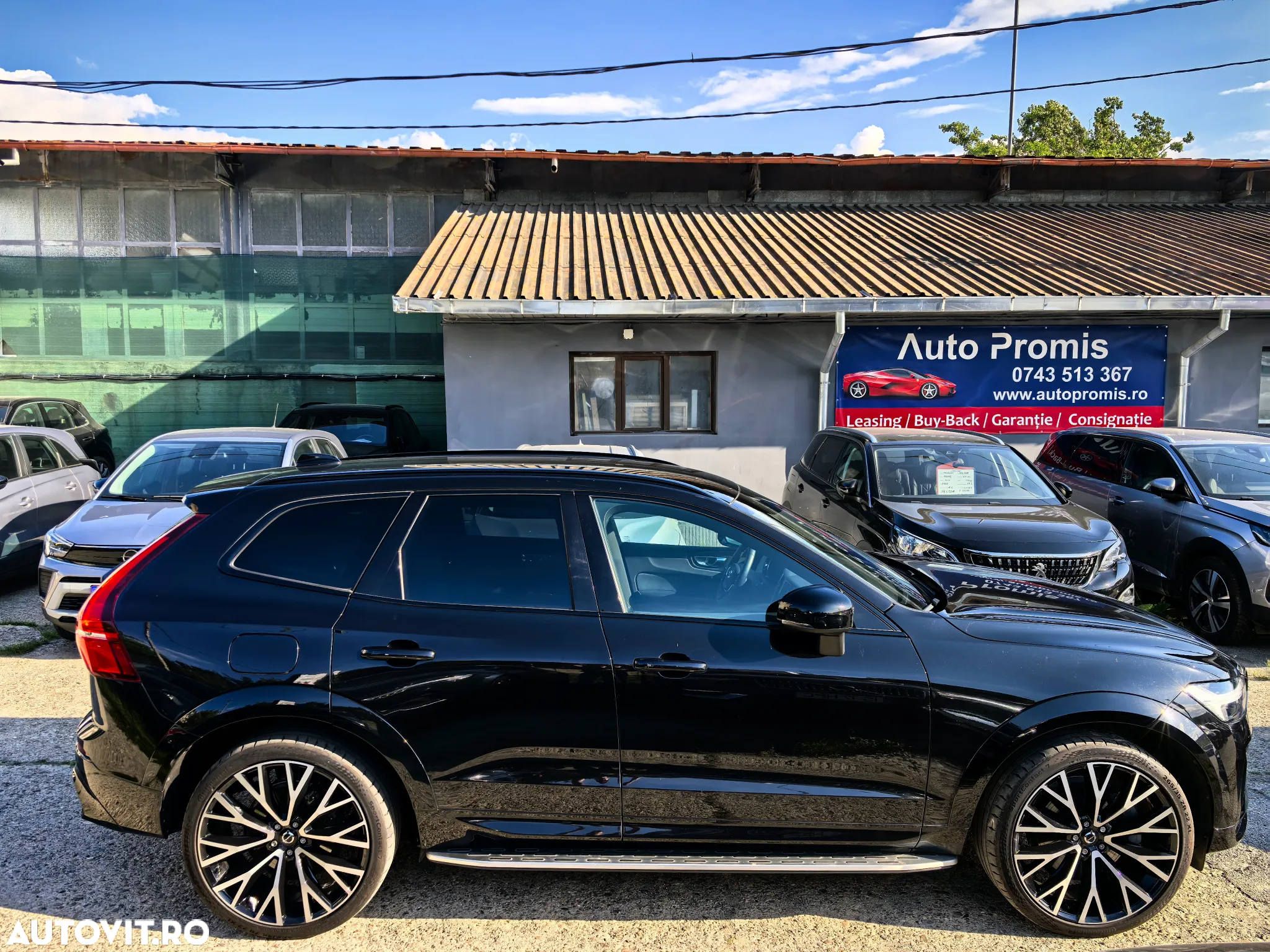 Volvo XC 60 B4 MHEV R-Design - 12
