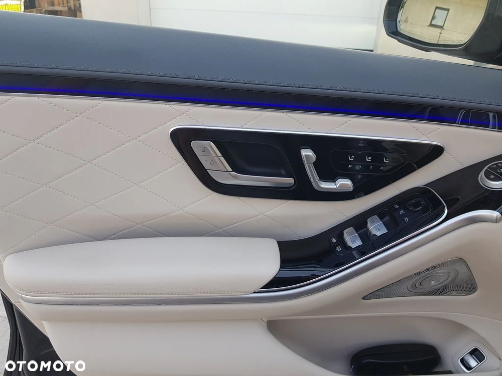 Mercedes-Benz Klasa S 400 d 4-Matic AMG Line 9G-TRONIC - 32