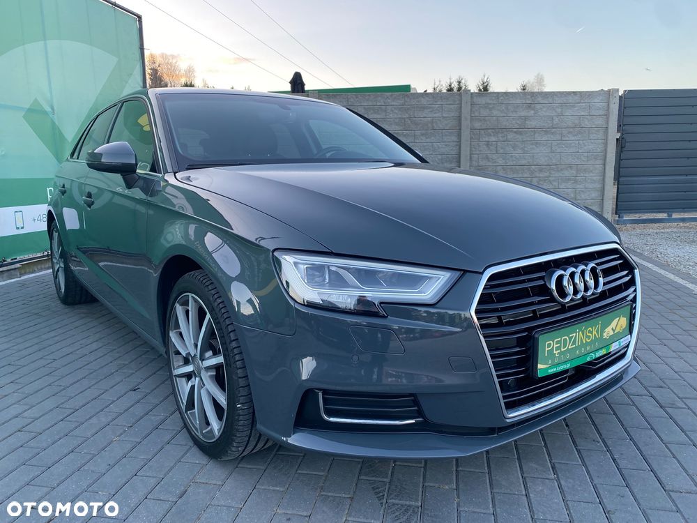 Audi A3 Sportback 1.6 TDI ultra Attraction - 2