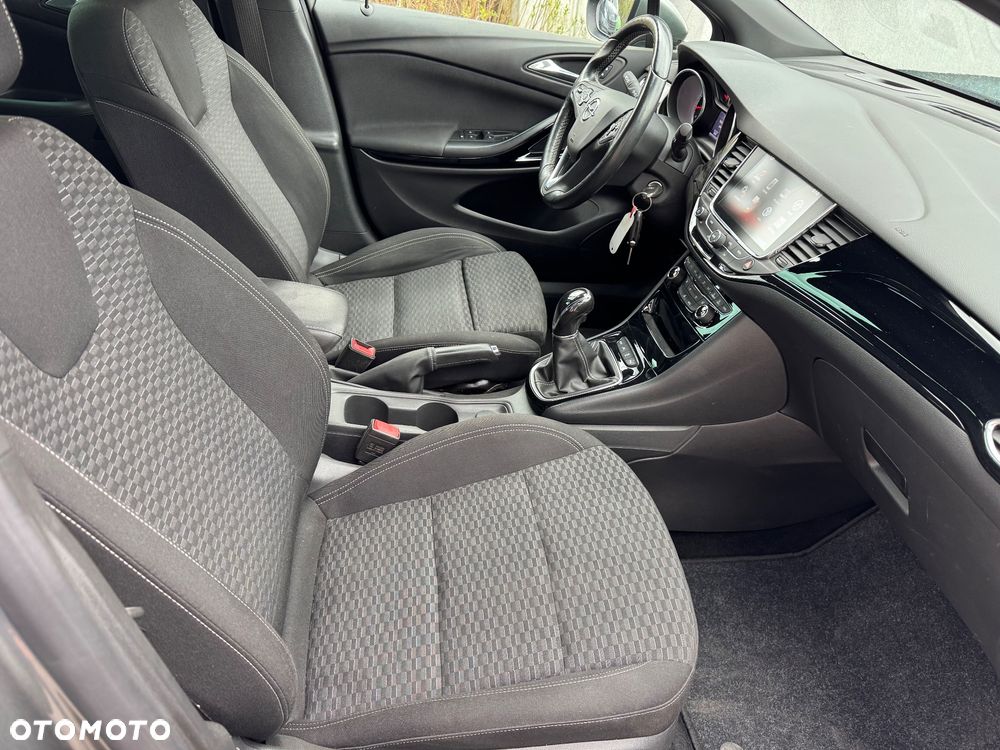 Opel Astra 1.4 Turbo Start/Stop Dynamic - 11