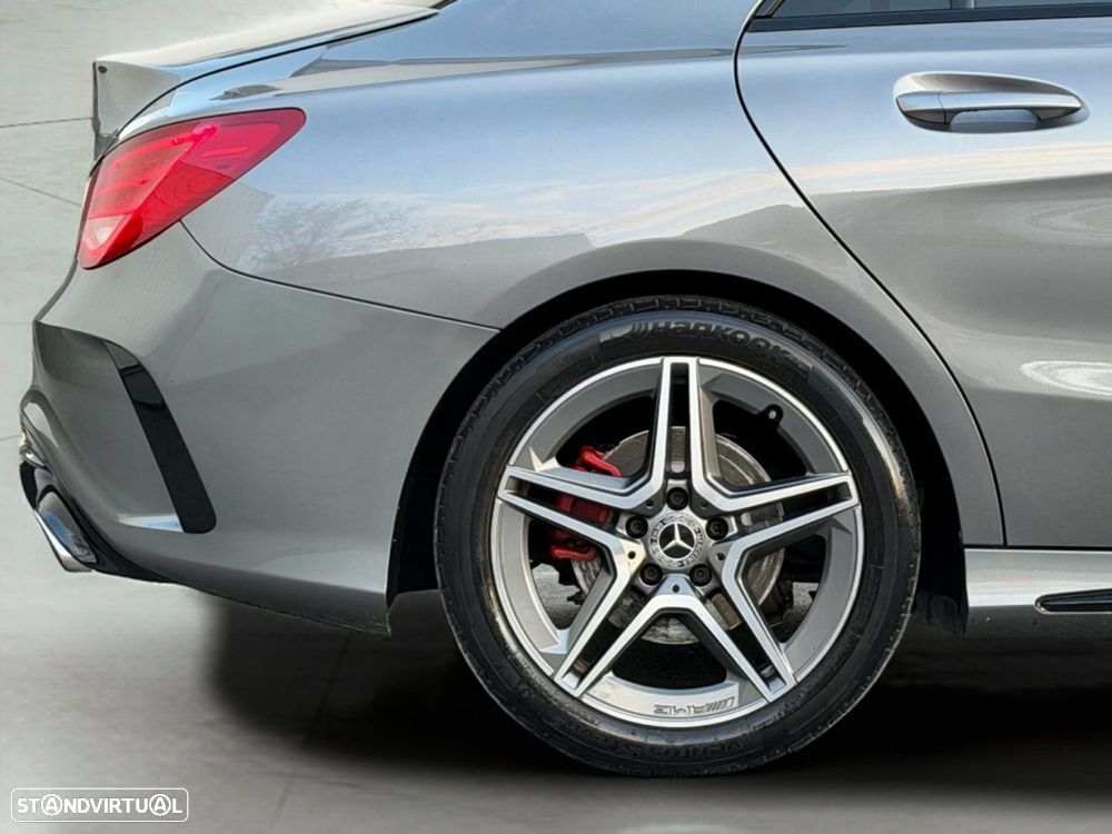 Mercedes-Benz CLA 220 - 22