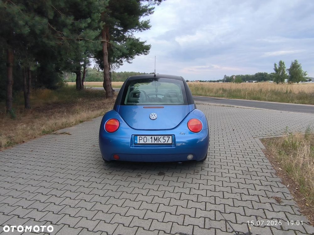 Volkswagen New Beetle 2.0 - 4