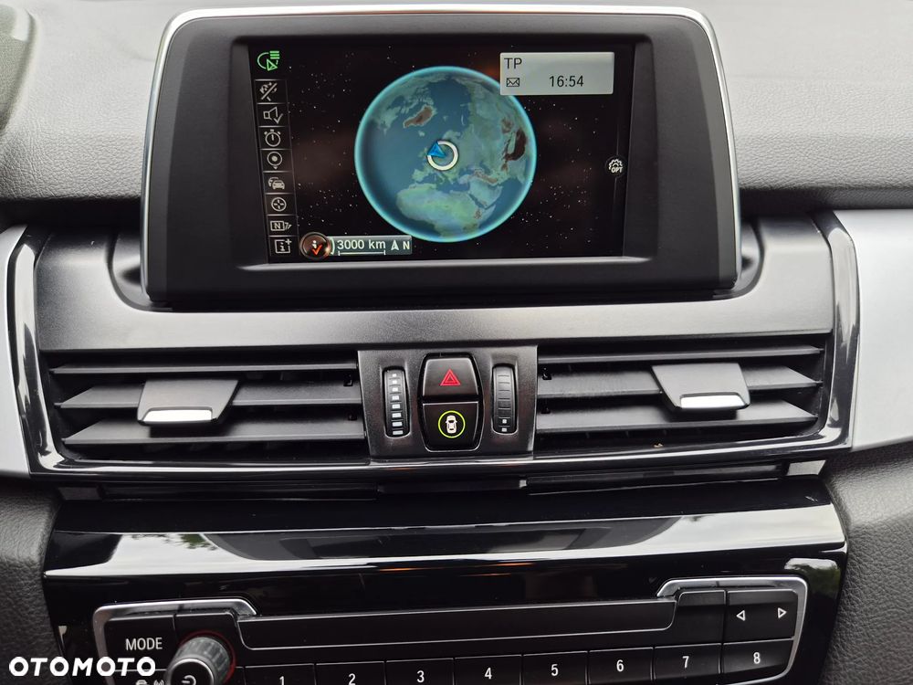 BMW Seria 2 220d Sport-Aut Advantage - 22