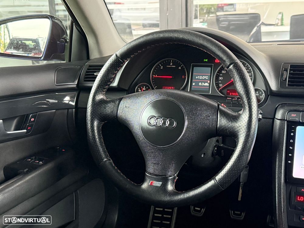 Audi A4 Avant 1.9 TDI m6 S-Line - 44