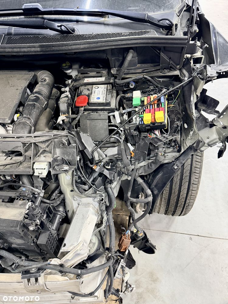 Opel Grandland 1.2 T GS S&S - 13
