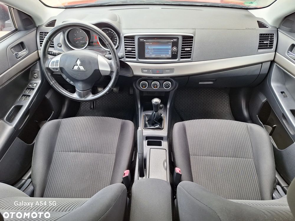 Mitsubishi Lancer 1.6 - 19