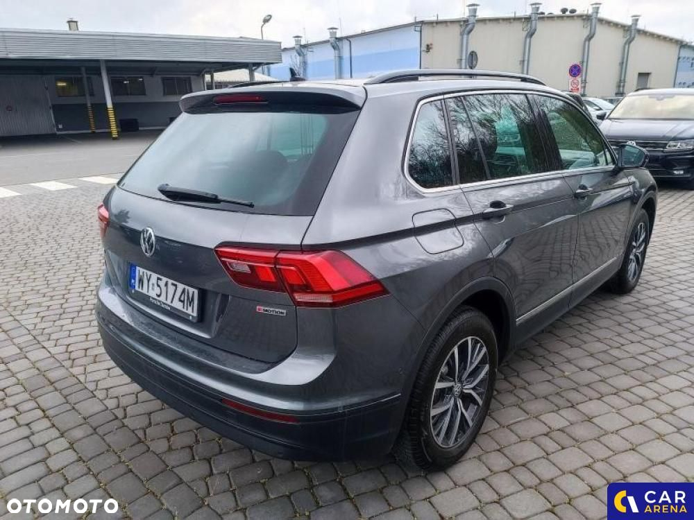Volkswagen Tiguan - 4