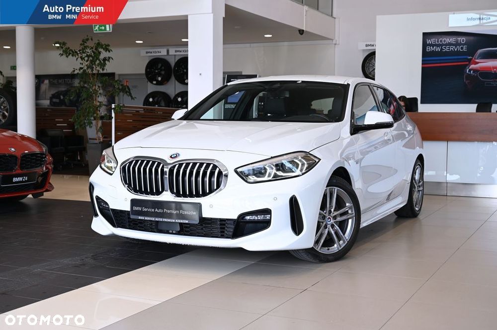 BMW Seria 1 118i M Sport - 4