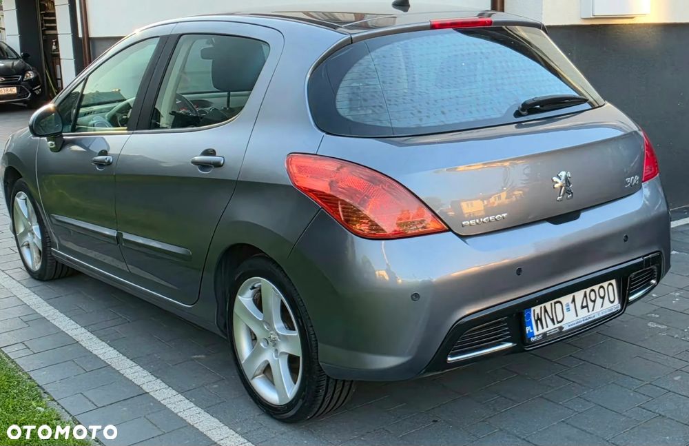 Peugeot 308 2010 photo 3