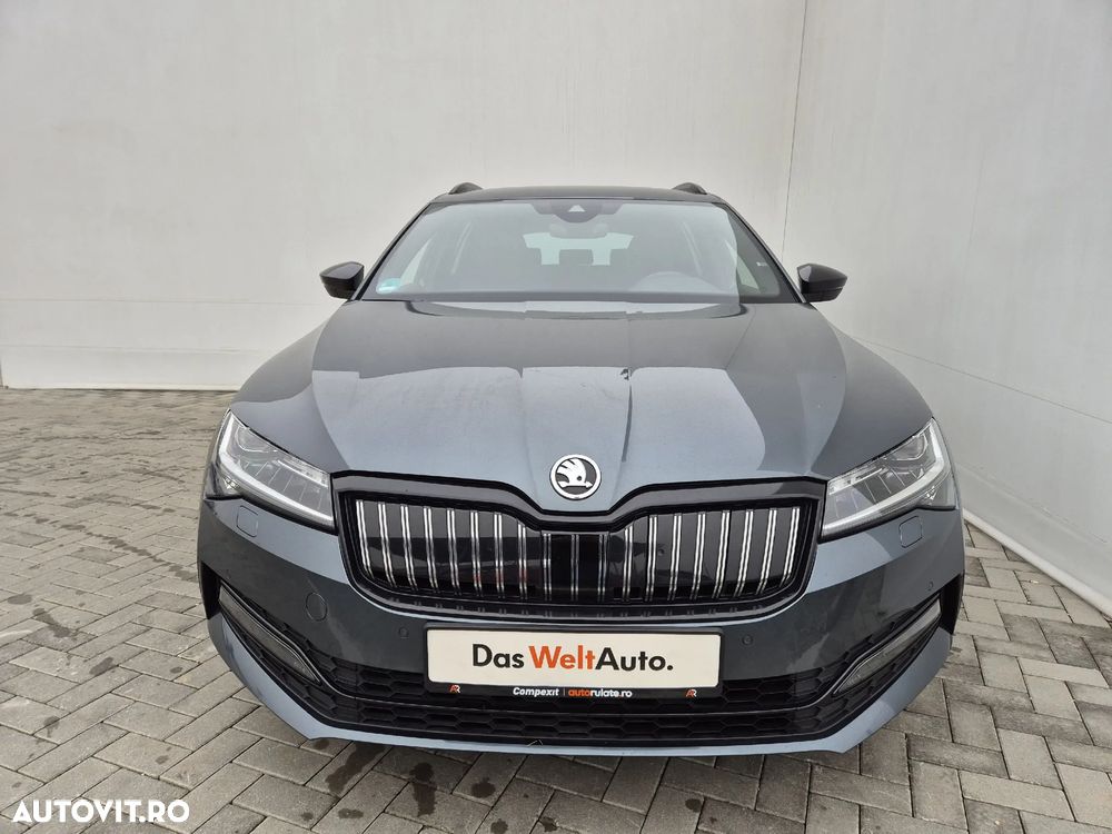 Skoda Superb Combi 1.4 TSI iV DSG Sportline - 8
