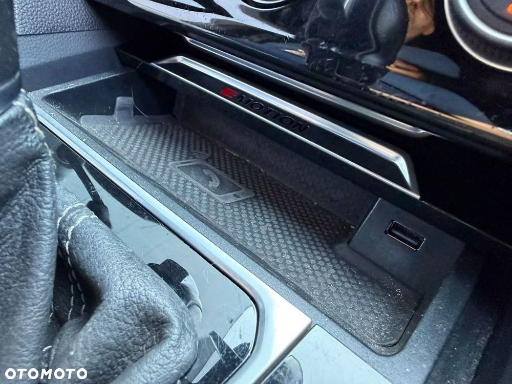 Volkswagen Arteon 2.0 TSI 4Motion R-Line Edition DSG - 28