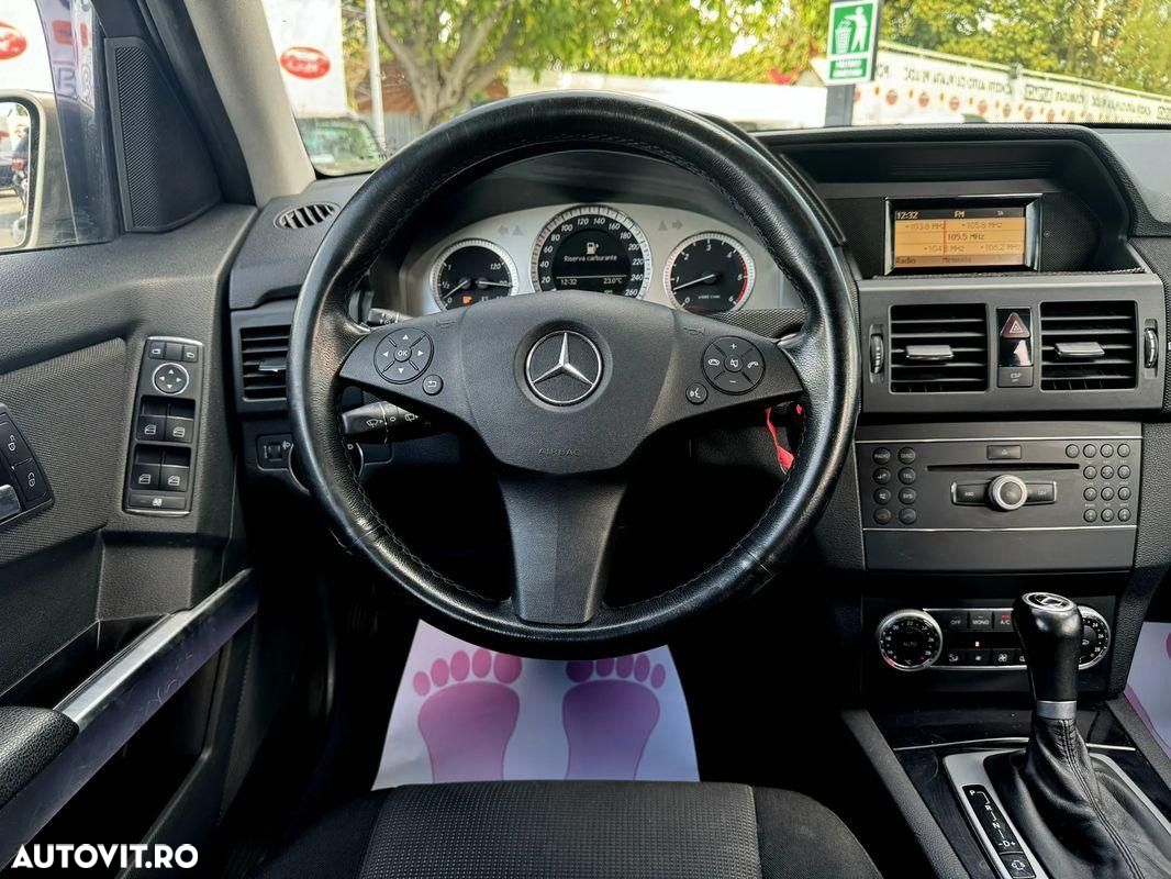 Mercedes-Benz GLK - 10