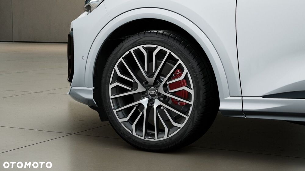 Audi Q5 Sportback - 5