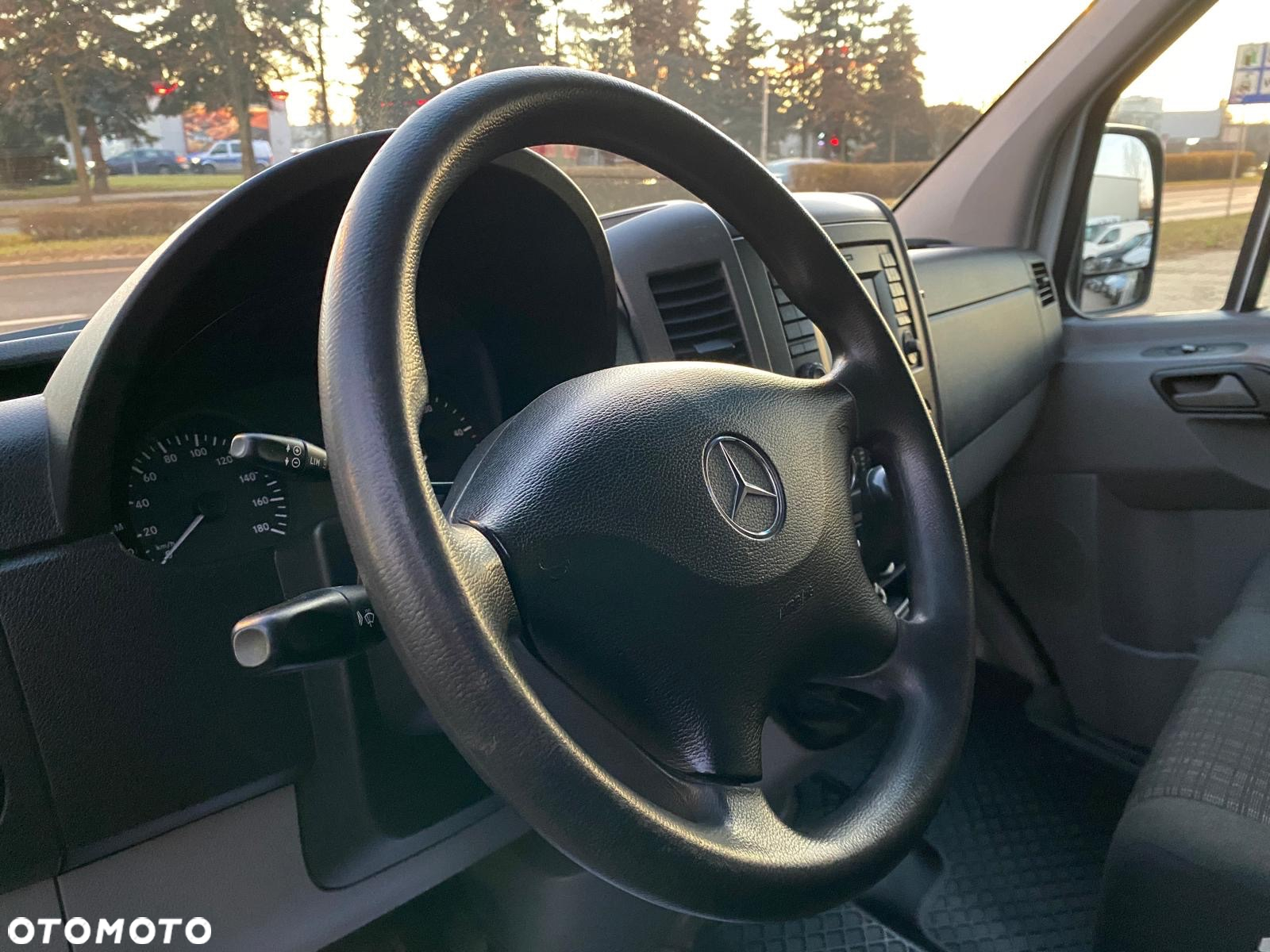 Mercedes-Benz SPRINTER 314 CDI WARSZTAT MOBILNY SZAFKI REGAŁY - 36