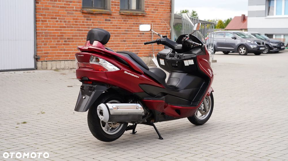 Suzuki Burgman - 9