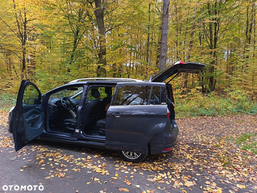 Ford Grand C-MAX - 9