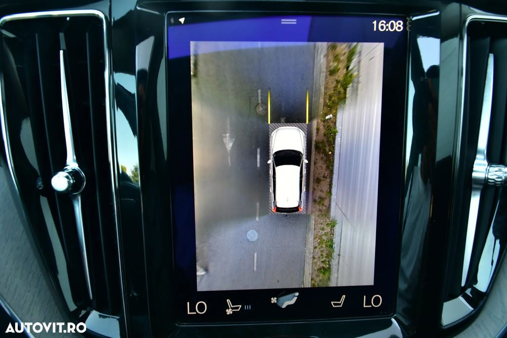 VOLVO XC60 2017 — imagine 27