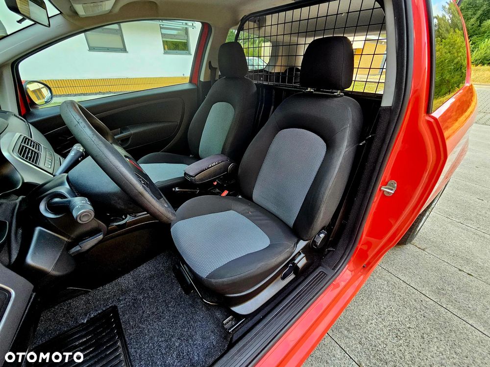 Fiat Punto VAN - 9