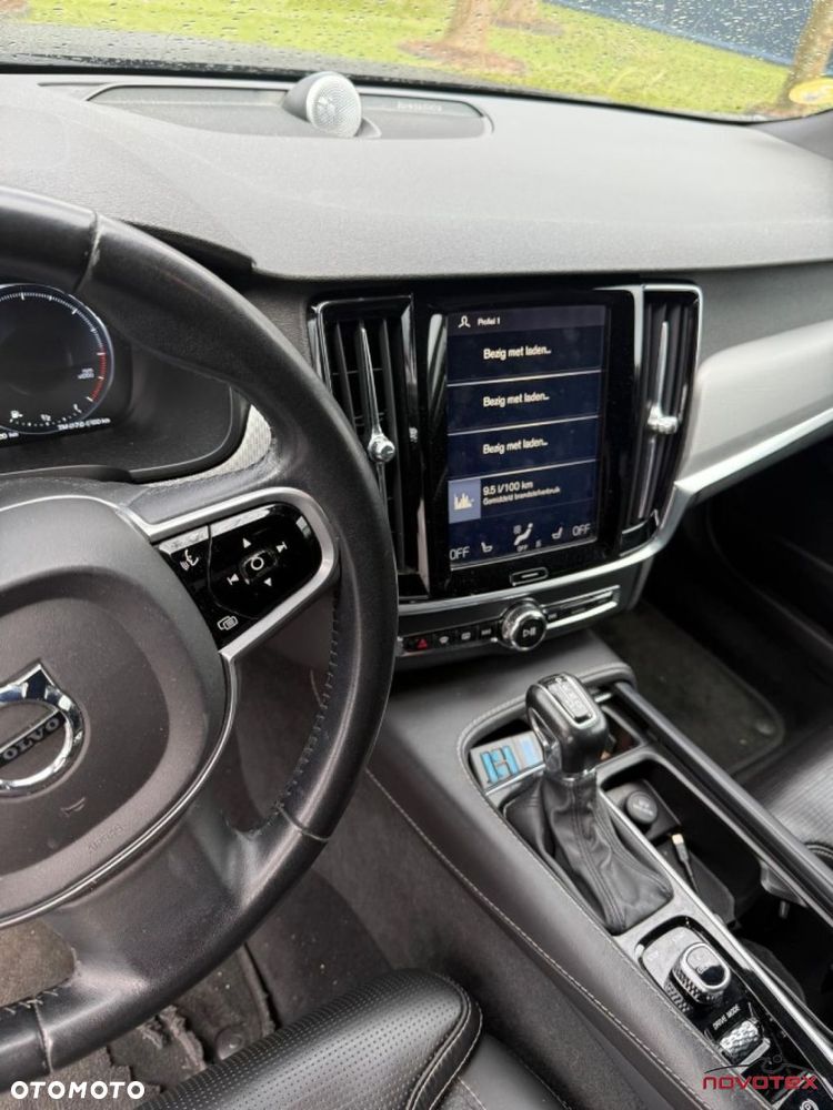 Volvo V90 D5 AWD Geartronic Inscription - 6
