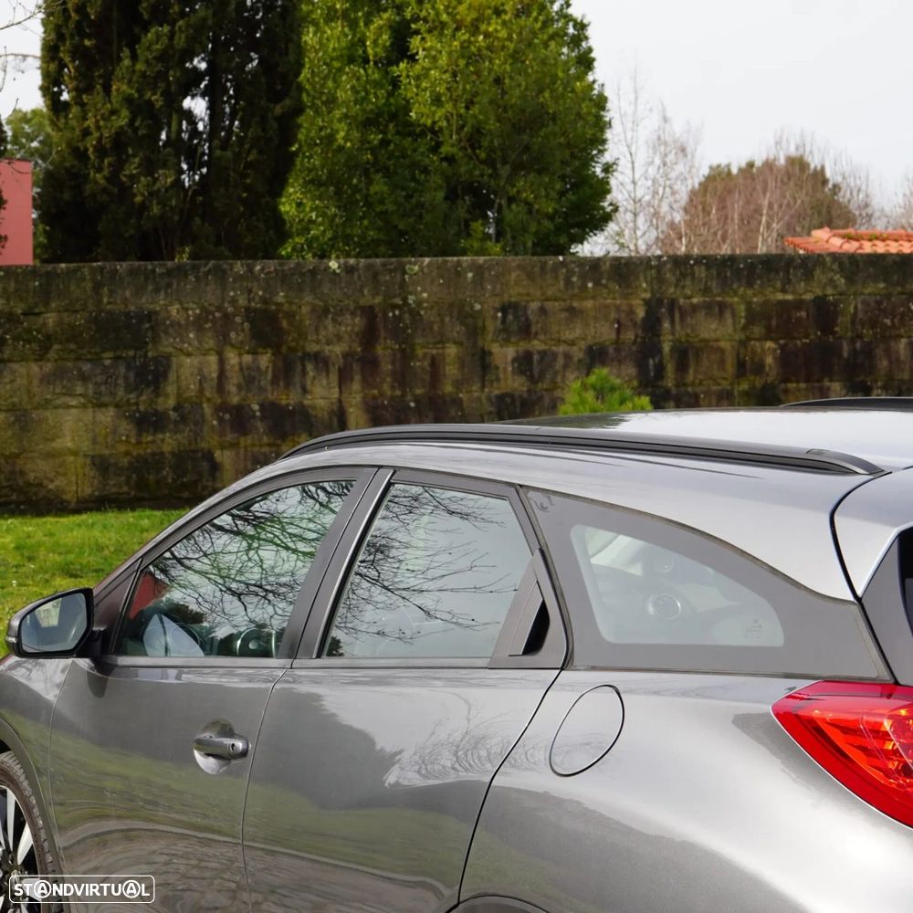 Honda Civic Tourer 1.6 i-DTEC Comfort - 35